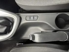 Toyota Yaris thumbnail 50