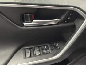 Toyota RAV4 thumbnail 36