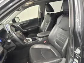 Toyota RAV4 thumbnail 7
