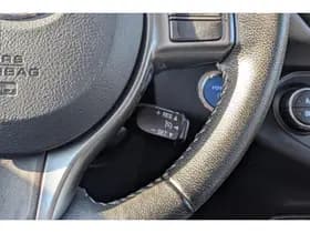 Toyota Yaris thumbnail 18