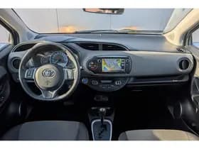 Toyota Yaris thumbnail 38