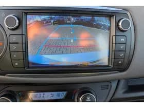 Toyota Yaris thumbnail 50