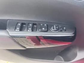 Kia Picanto thumbnail 32