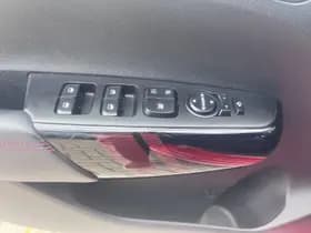 Kia Picanto thumbnail 7