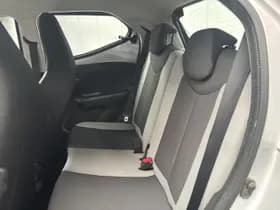 Toyota Aygo thumbnail 21