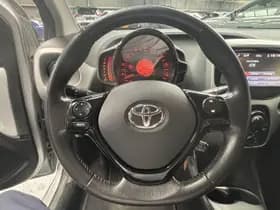 Toyota Aygo thumbnail 6