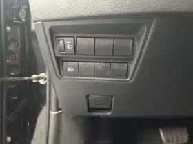 Toyota Yaris thumbnail 12