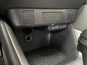 Toyota Yaris thumbnail 19