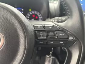 Toyota Yaris thumbnail 37