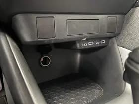 Toyota Yaris thumbnail 47