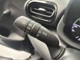 Toyota Yaris thumbnail 10