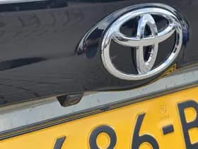 Toyota Yaris thumbnail 42