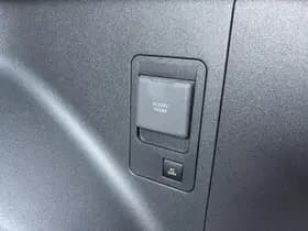 Toyota bZ4X thumbnail 15