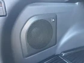 Toyota bZ4X thumbnail 16