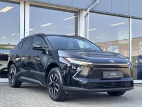 Toyota bZ4X thumbnail 4