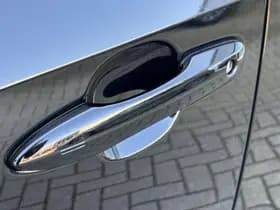 Toyota bZ4X thumbnail 7