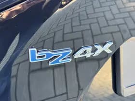 Toyota bZ4X thumbnail 8