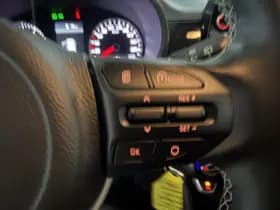 Kia Picanto thumbnail 12