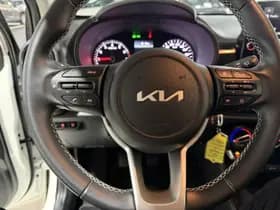 Kia Picanto thumbnail 10