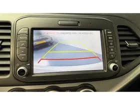 Kia Picanto thumbnail 11