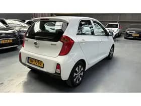 Kia Picanto thumbnail 40