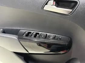 Kia Picanto thumbnail 38