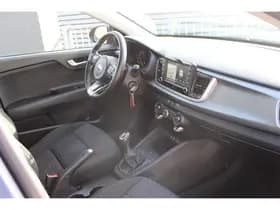 Kia Rio thumbnail 46