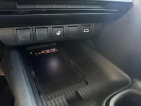 Toyota C-HR thumbnail 15