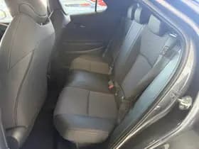 Toyota C-HR thumbnail 17