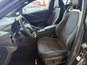 Toyota C-HR thumbnail 23