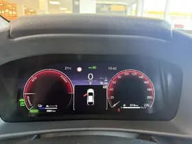 Toyota C-HR thumbnail 26