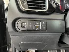 Kia Proceed thumbnail 4