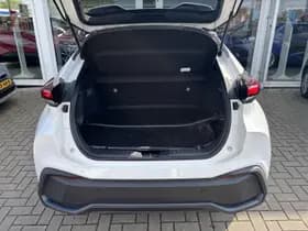 Toyota C-HR thumbnail 14
