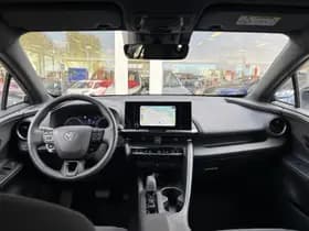 Toyota C-HR thumbnail 17