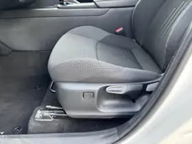 Toyota C-HR thumbnail 21