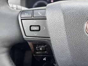 Toyota C-HR thumbnail 22