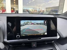 Toyota C-HR thumbnail 34