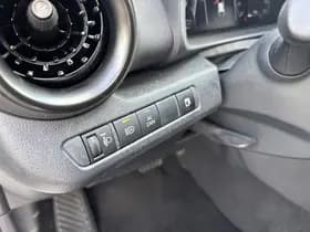 Toyota C-HR thumbnail 55