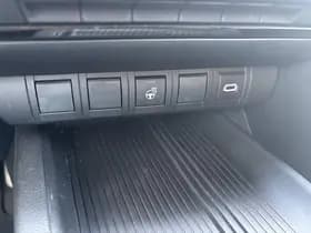 Toyota C-HR thumbnail 64