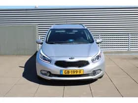 Kia Ceed thumbnail 3