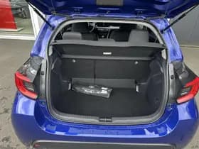 Toyota Yaris thumbnail 11