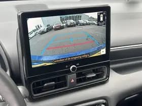 Toyota Yaris thumbnail 40