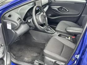 Toyota Yaris thumbnail 9