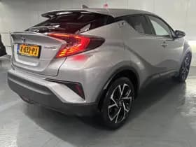 Toyota C-HR thumbnail 25