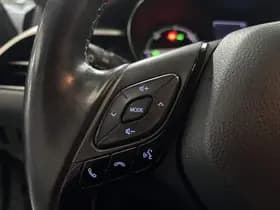Toyota C-HR thumbnail 34