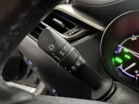 Toyota C-HR thumbnail 37