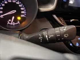 Toyota C-HR thumbnail 38