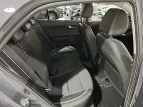 Kia Rio thumbnail 11