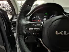 Kia Rio thumbnail 12