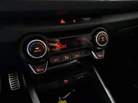 Kia Rio thumbnail 43